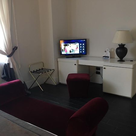 White House Hotel Foggia Extérieur photo